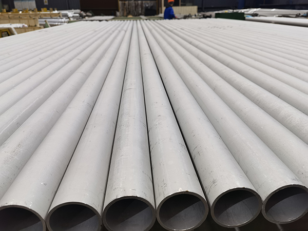 stainless steel seamless pipe inspection inspection des tuyaux sans soudure en acier inoxydable
